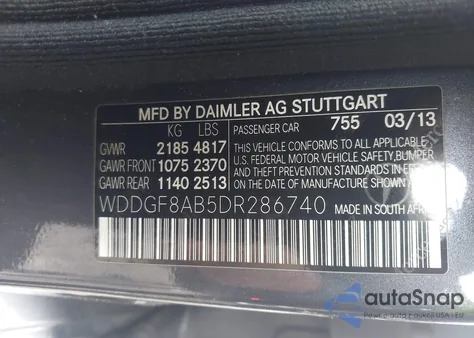 2013 Mercedes-Benz C 300 Luxury 4Matic/Sport 4Matic z USA, uszkodzony, nr VIN WDDGF8AB5DR286740